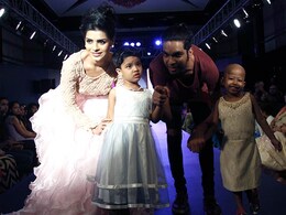 रैंप पर एक साथ दिखे कैंसर से पीड़ित बच्चों के साथ बॉलीवुड के कई सितारे रैंप पर एक साथ दिखे कैंसर से पीड़ित बच्चों के साथ बॉलीवुड के कई सितारे