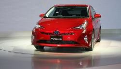 2016 Delhi Auto Expo: All-New Toyota Prius Set for Indian Debut