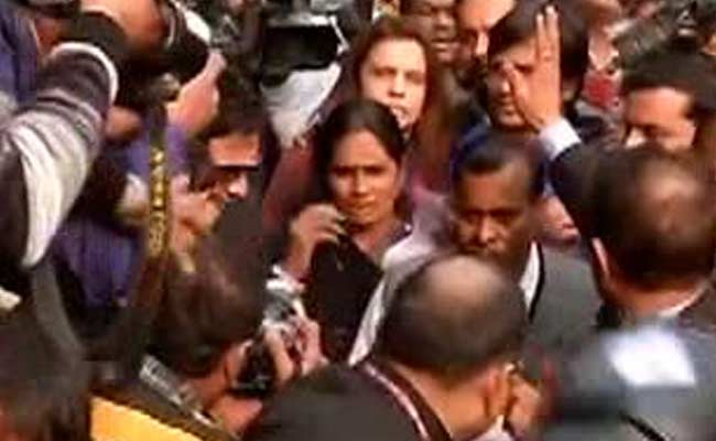 निर्भया कांड की बरसी पर याद आते सवाल...