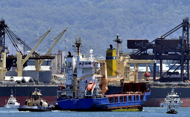 Ship Carrying Nuclear Waste Arrives in Australia