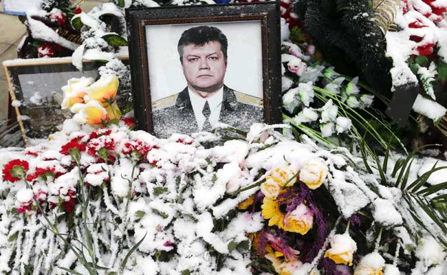 Pilot of Russian Plane Downed By Turkey Buried With Military Honours
