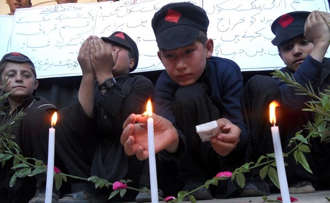 Pakistan Pays Tributes To Peshawar School Attack Victims