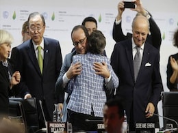 Tears, Cheers And Selfies As Climate Pact Sealed In Paris Tears, Cheers And Selfies As Climate Pact Sealed In Paris
