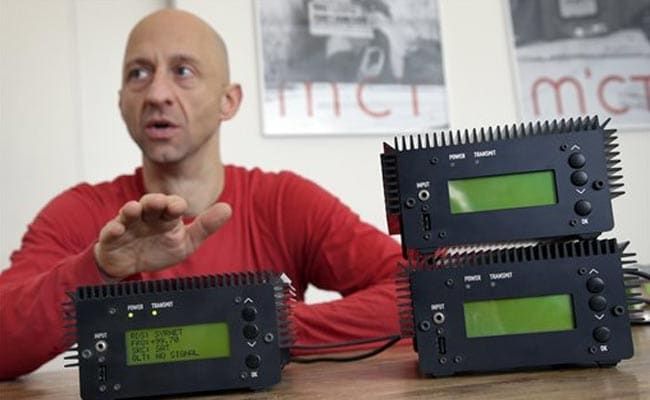 Radio Rebels: Berlin Group Makes Tiny Transmitters For Syria