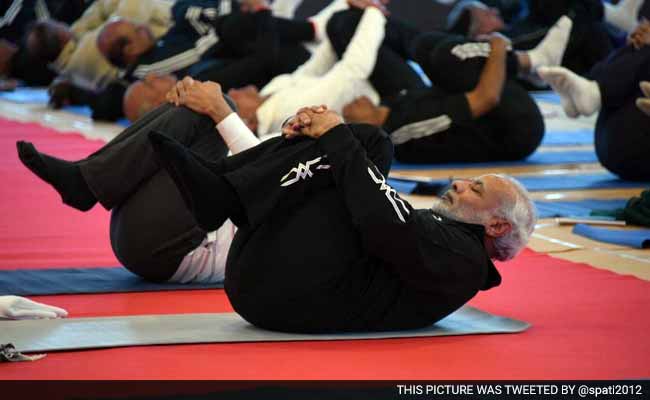 PM Modi Reviews Security, Leads Yoga Session At Police Conference
