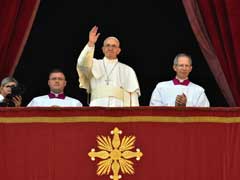 In Christmas Message, Pope Francis Speaks Out On Conflicts, Migrants