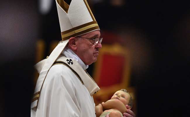 Pope Francis Expected To Call For Reconciliation On Christmas Day