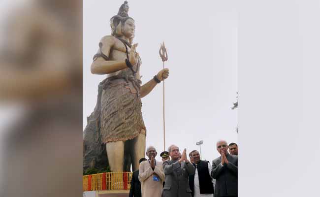 President Pranab Mukherjee Asks People Not To Throw Pollutants Into Ganga