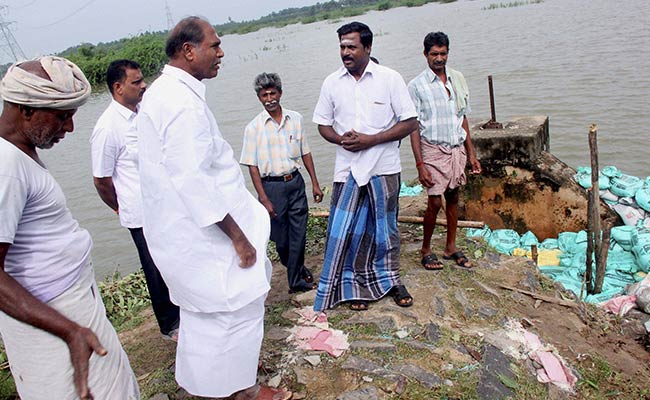 Rain Resumes in Puducherry, Over 10,000 Evacuated