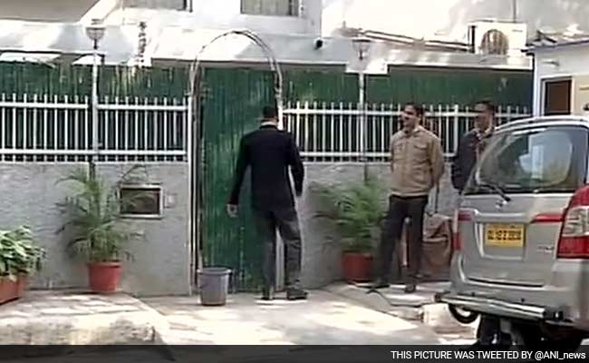 Rs 3 Lakh In Foreign Currency Seized From Top Kejriwal Officer Accused Of Graft
