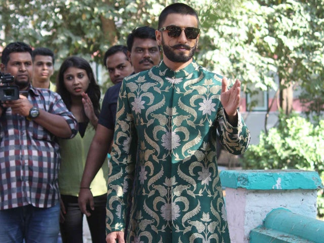 This Bajirao Mastani Song 'Shocked' Ranveer Singh