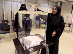 In a Historic First, Saudi Voters Elect 20 Women Candidates