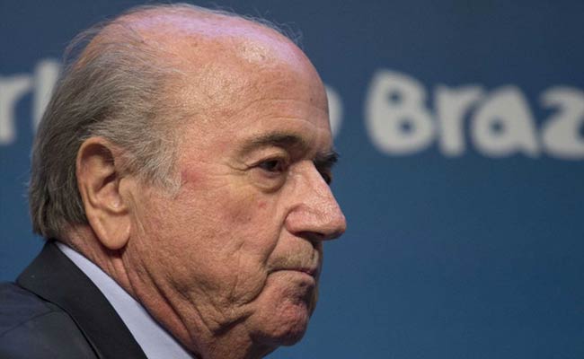 अमेरिकी महिला फुटबॉलर ने FIFA के पूर्व अध्यक्ष सैप ब्लैटर पर लगाया यौन उत्पीड़न का आरोप