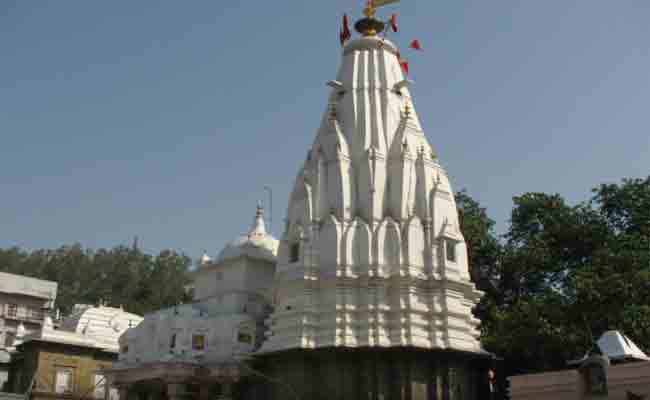 इस मंदिर में 1600 किलो देसी घी और मक्खन से बनी देवी प्रतिमा, आज से दर्शन शुरू