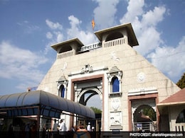 Woman Who Broke Tradition by Praying at Shani Temple Near Pune Seeks Protection Woman Who Broke Tradition by Praying at Shani Temple Near Pune Seeks Protection
