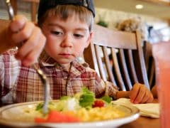 Slow & Steady: Taking Time to Chew Can Prevent Excess Weight Gain in Kids Slow & Steady: Taking Time to Chew Can Prevent Excess Weight Gain in Kids