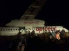 SpiceJet Aircraft Hits Wild Boars on Jabalpur Runway, Passengers Evacuated