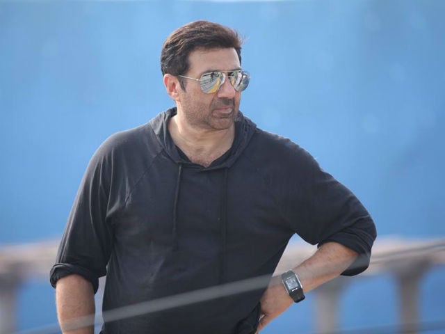 Sunny Deol Ki Xnxx Video - Sunny Deol Says Both Sons Want to 'Become Actors'