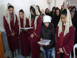 Fearful Christmas For Syrian Christian Town Threatened By ISIS Fearful Christmas For Syrian Christian Town Threatened By ISIS