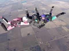 Daredevil Artist Completes Tattoo While Skydiving