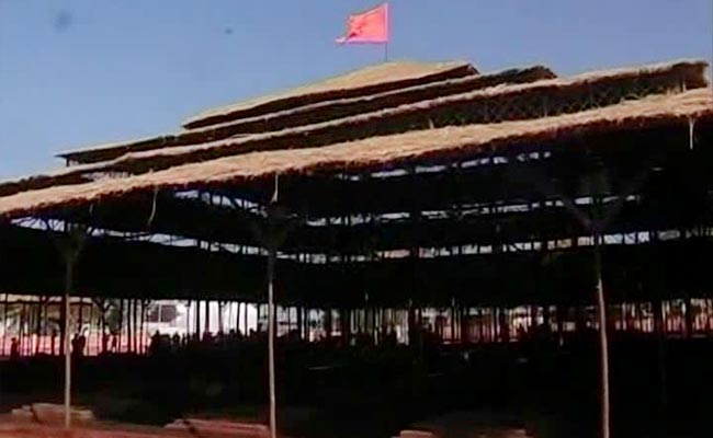 KCR Spends Rs 7 Crore On Religious Ceremony, Telangana Farmers Bitter