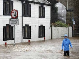 Severe Flood Warnings In Parts Of United Kingdom As Army Helps Severe Flood Warnings In Parts Of United Kingdom As Army Helps