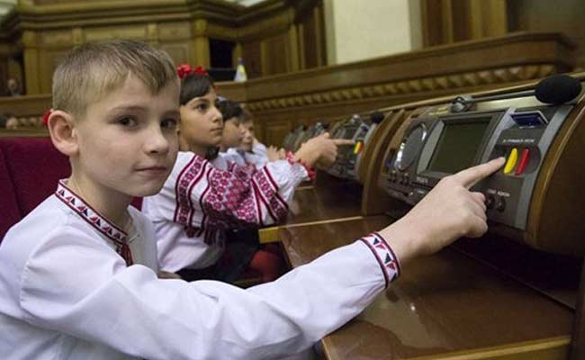 Children Replace Lawmakers in Ukraine's Often-Rowdy Parliament