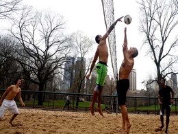 Records Smashed On East Coast's Warmest Ever Christmas Eve Records Smashed On East Coast's Warmest Ever Christmas Eve