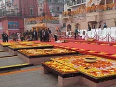 PM Modi's Varanasi Rolls Out Red Carpet For Shinzo Abe