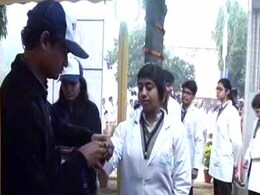 India Enters Guinness Records For 'World's Largest Practical Science Lesson' India Enters Guinness Records For 'World's Largest Practical Science Lesson'