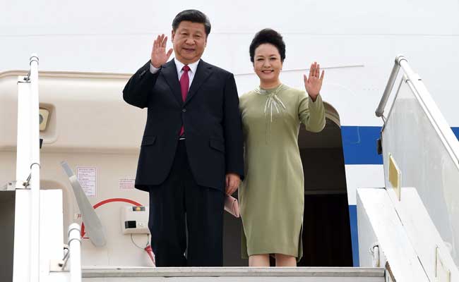 Xi Jinping in South Africa Ahead of Regional Summit