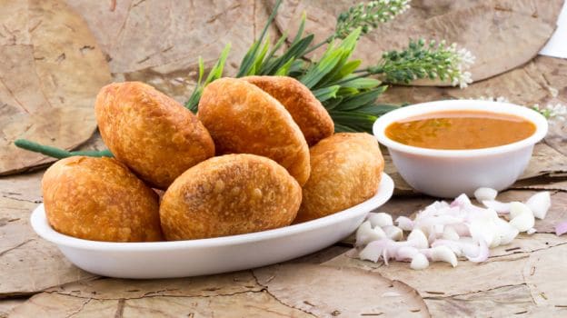 Pyaaz Ki Kachori: The Rajasthan Street Side Delicacy that'll have you Wanting for More