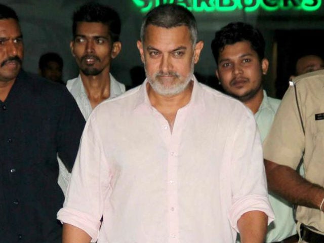 आमिर ने सुरक्षा घटाने का किया सपोर्ट, कहा- शहर की सुरक्षा ज्यादा जरूरी