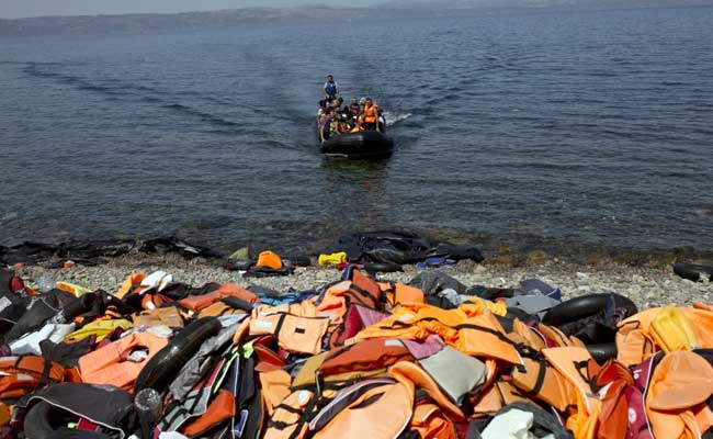 Bodies Of 8 Migrants, Including Children, Wash Up On Turkish Coast: Report