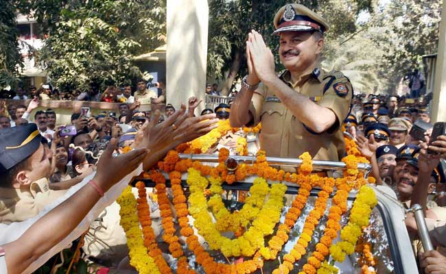 Dattatray Padsalgikar Replaces Ahmed Javed As New Mumbai Police Commissioner