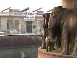 मायावती के बनाए स्मारकों में यूपी सरकार ने खुलवाई दुकानें, मायावती बोलीं- वक्त आने पर लेंगे बदला मायावती के बनाए स्मारकों में यूपी सरकार ने खुलवाई दुकानें, मायावती बोलीं- वक्त आने पर लेंगे बदला