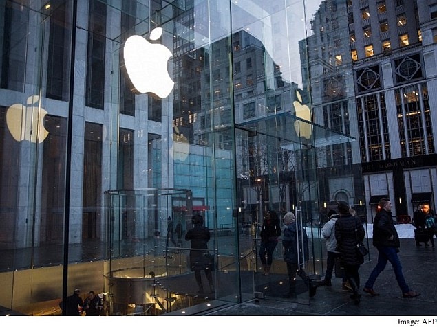 ऐप्पल के आईफोन की बिक्री पहली बार कम होने की आशंका