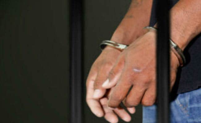 16 Immigrants From Bangladesh Arrested, 4 Children Detained In Mathura