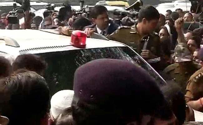 Kejriwal Made Defamatory Remarks Against Me, My Family, Jaitley Tells Court