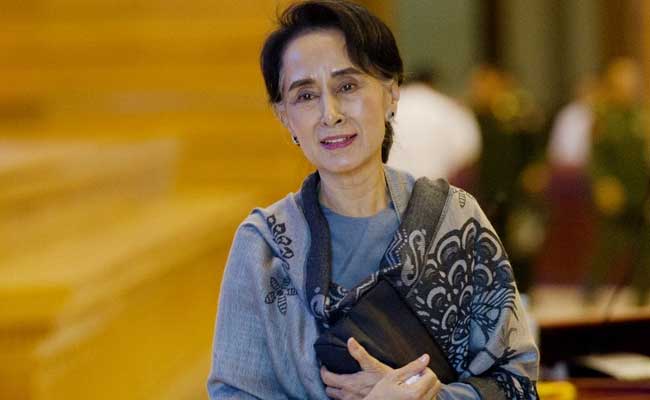 Aung San Suu Kyi Has Busy Week Meeting World's Diplomats