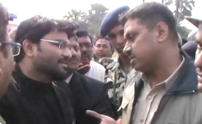 Union Minister Babul Supriyo Stopped By Police In West Bengal's Asansol