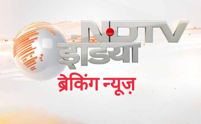 NEWS FLASH: उन्नाव में जलाई गई दुष्कर्म पीड़िता को विमान के जरिए दिल्ली के अस्पताल भेजा गया: अधिकारी