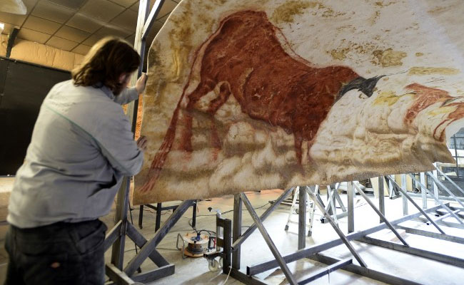 French Artists Finish Replica Of 'Magical' Cave Paintings