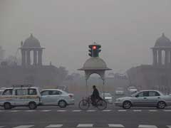 Delhi Weather: दिल्ली-NCR में बदला मौसम का मिजाज, कई इलाकों में धूल भरी आंधी