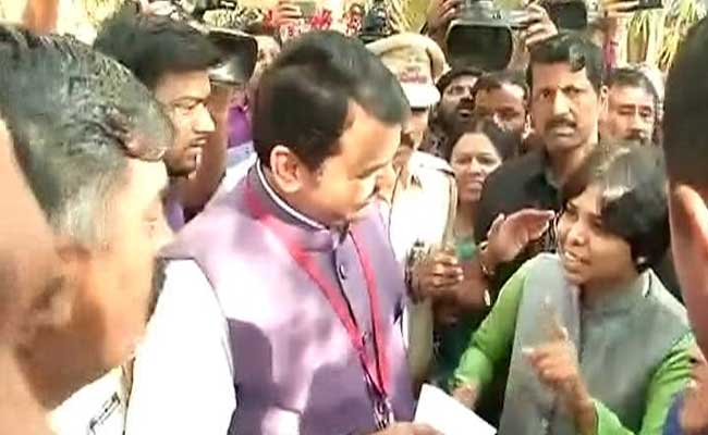 After Tweet, Devendra Fadnavis Meets Women Activists On Shani Temple