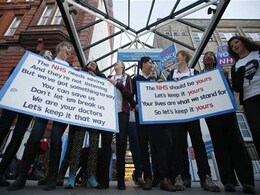 Thousands Of UK Doctors Walk Off The Job In Pay Dispute Thousands Of UK Doctors Walk Off The Job In Pay Dispute