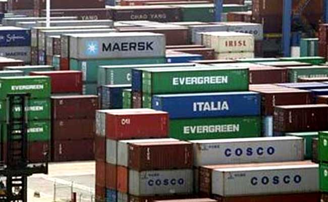 लगातार 13वें महीने निर्यात में गिरावट, सोना आयात बढ़ने से व्यापार घाटा बढ़ा