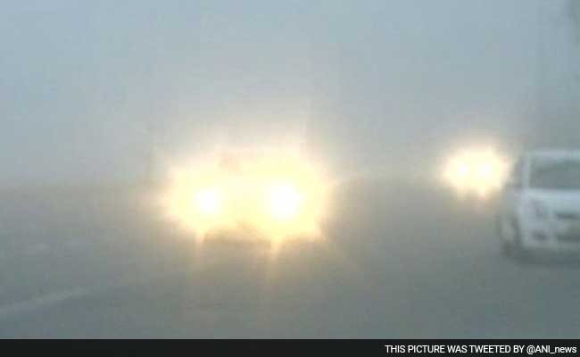 Dense Fog In Delhi Delayed 20 Trains