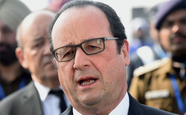 Turkish Intervention In Syria Risks Turkey-Russia War: Francois Hollande