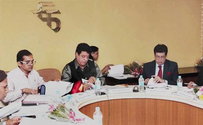 Film Institute To Conduct Short Courses Outside Pune: Gajendra Chauhan